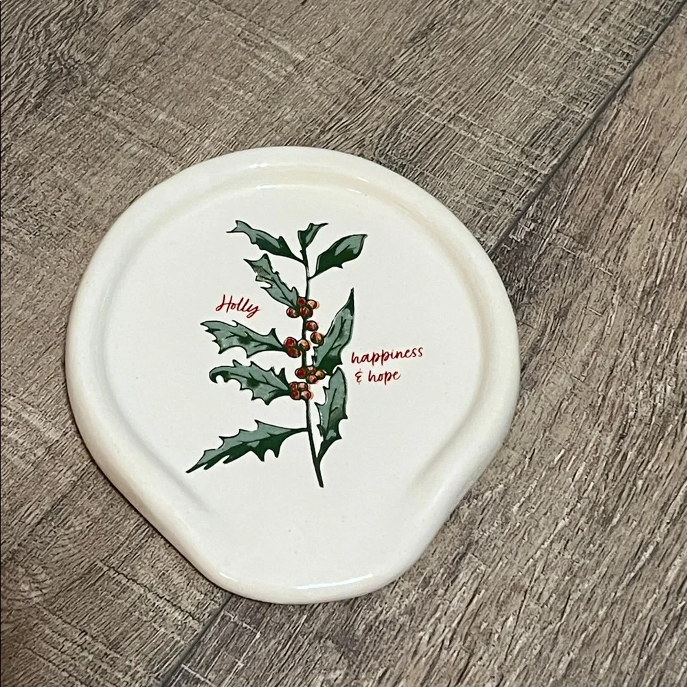 Uncommon Goods Birth Month Of December Holly Leaf Ceramic Spoon Rest 🎂🆕🎂